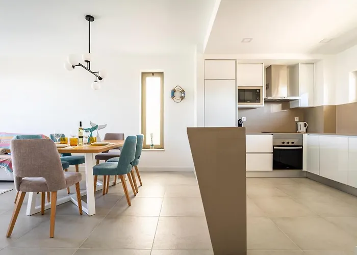 Oasis Mar By Lisbeyond