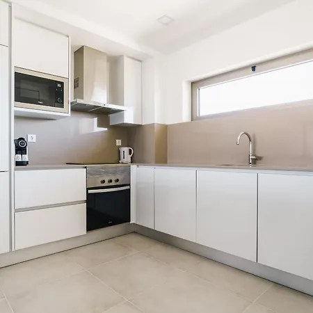 Oasis Mar By Lisbeyond Портиман